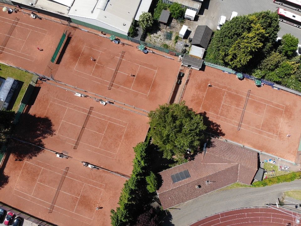 Mehr über den Artikel erfahren Fähnchenturnier und Platzfreigabe